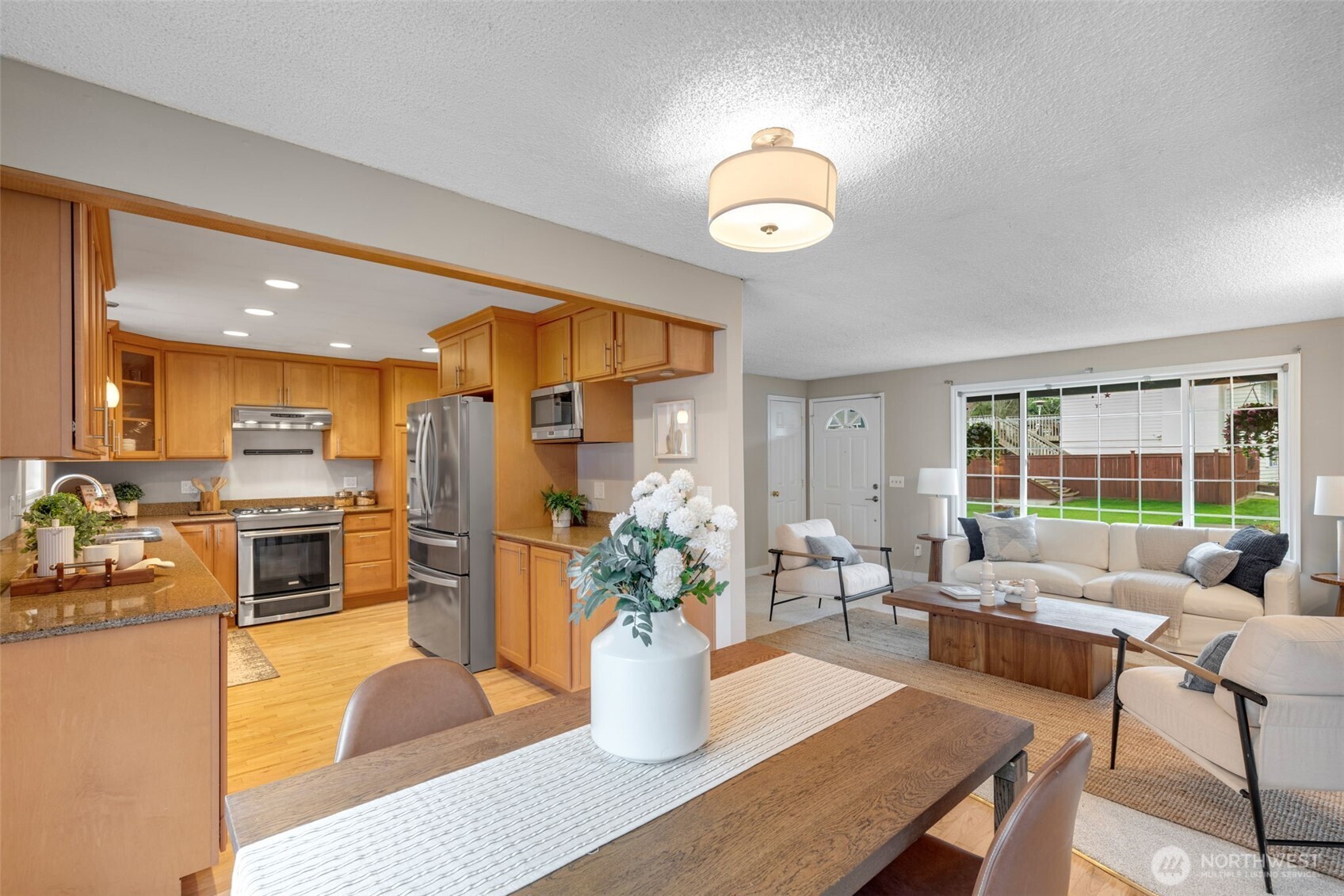 14118 83rd Place NE, Kirkland, WA 98034