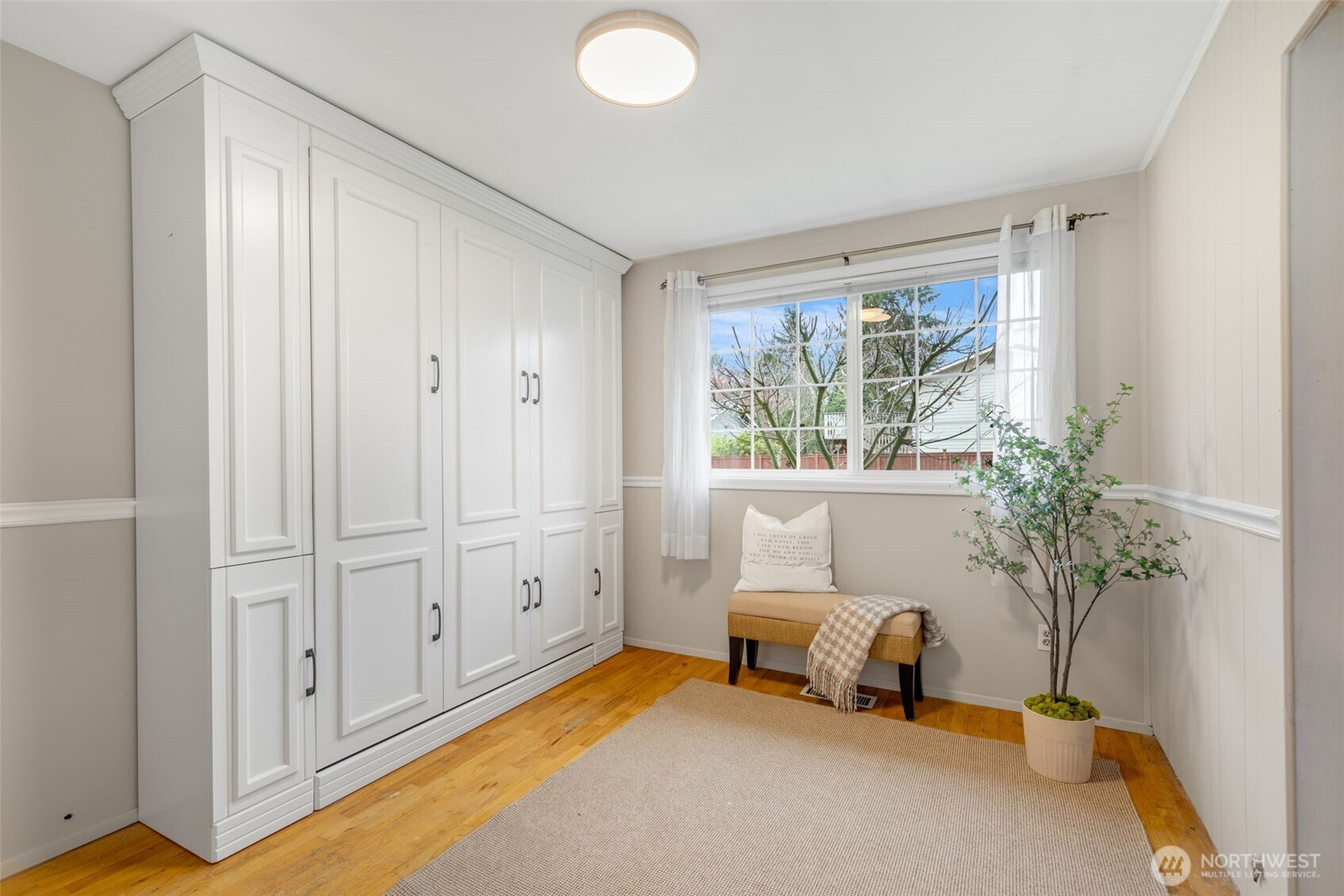 14118 83rd Place NE, Kirkland, WA 98034