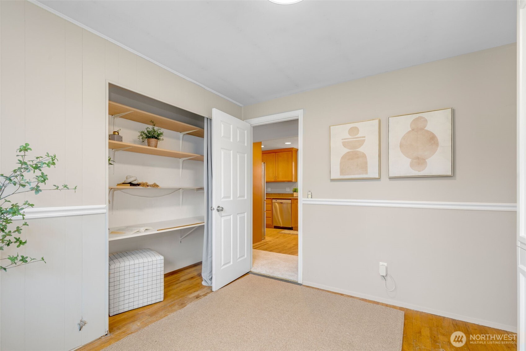 14118 83rd Place NE, Kirkland, WA 98034