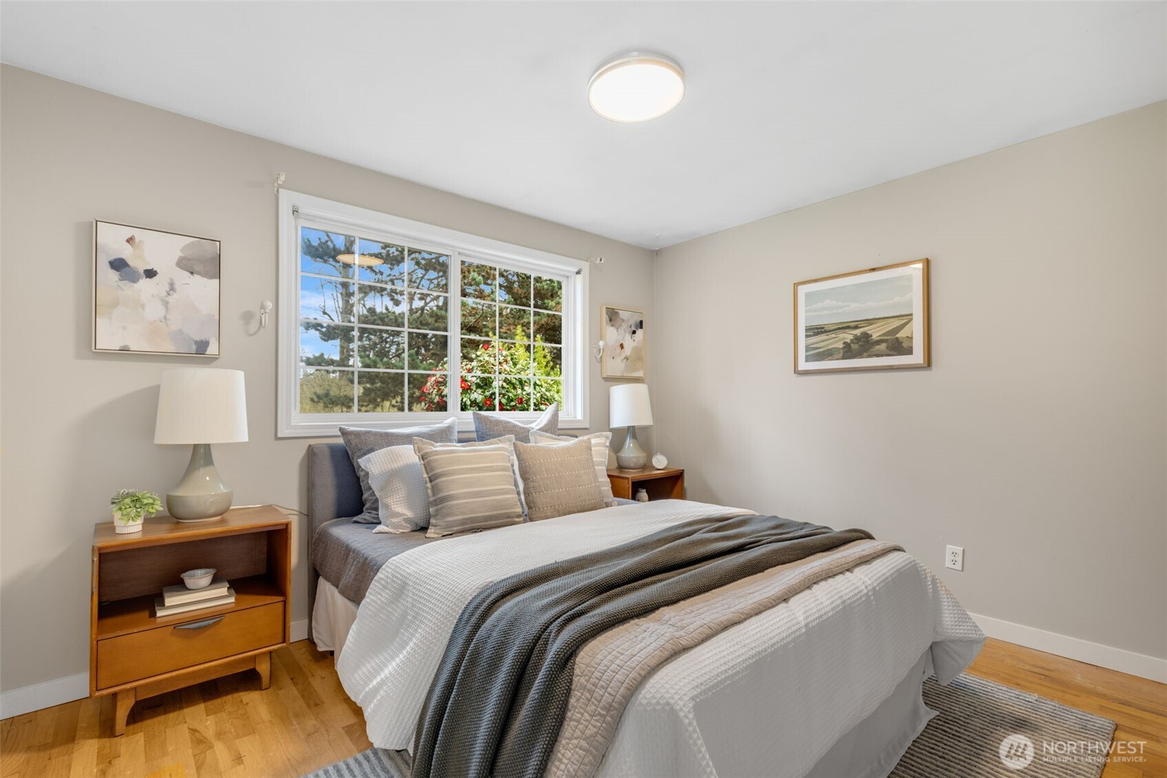 14118 83rd Place NE, Kirkland, WA 98034