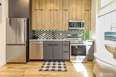 8811 Interlake Avenue N #A, Seattle, WA 98103 - Photo 8