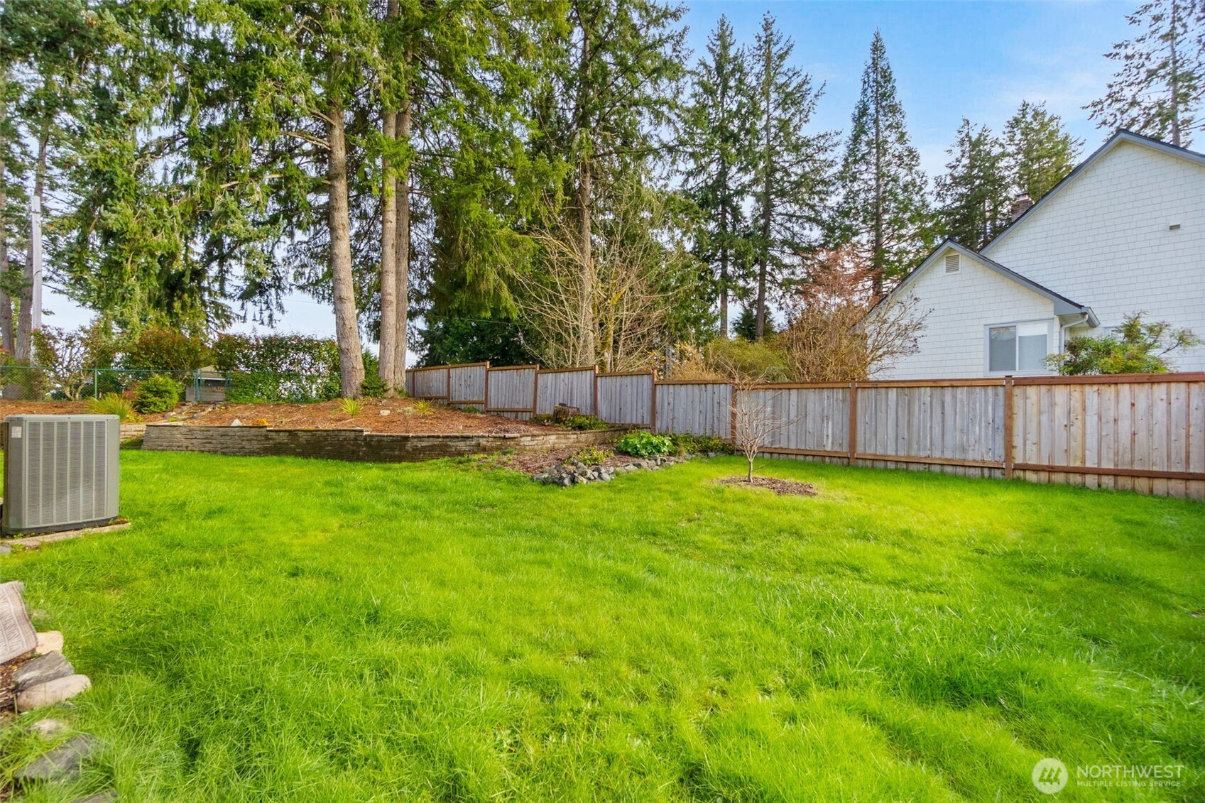 2308 Windjammer Court NW, Olympia, WA 98502