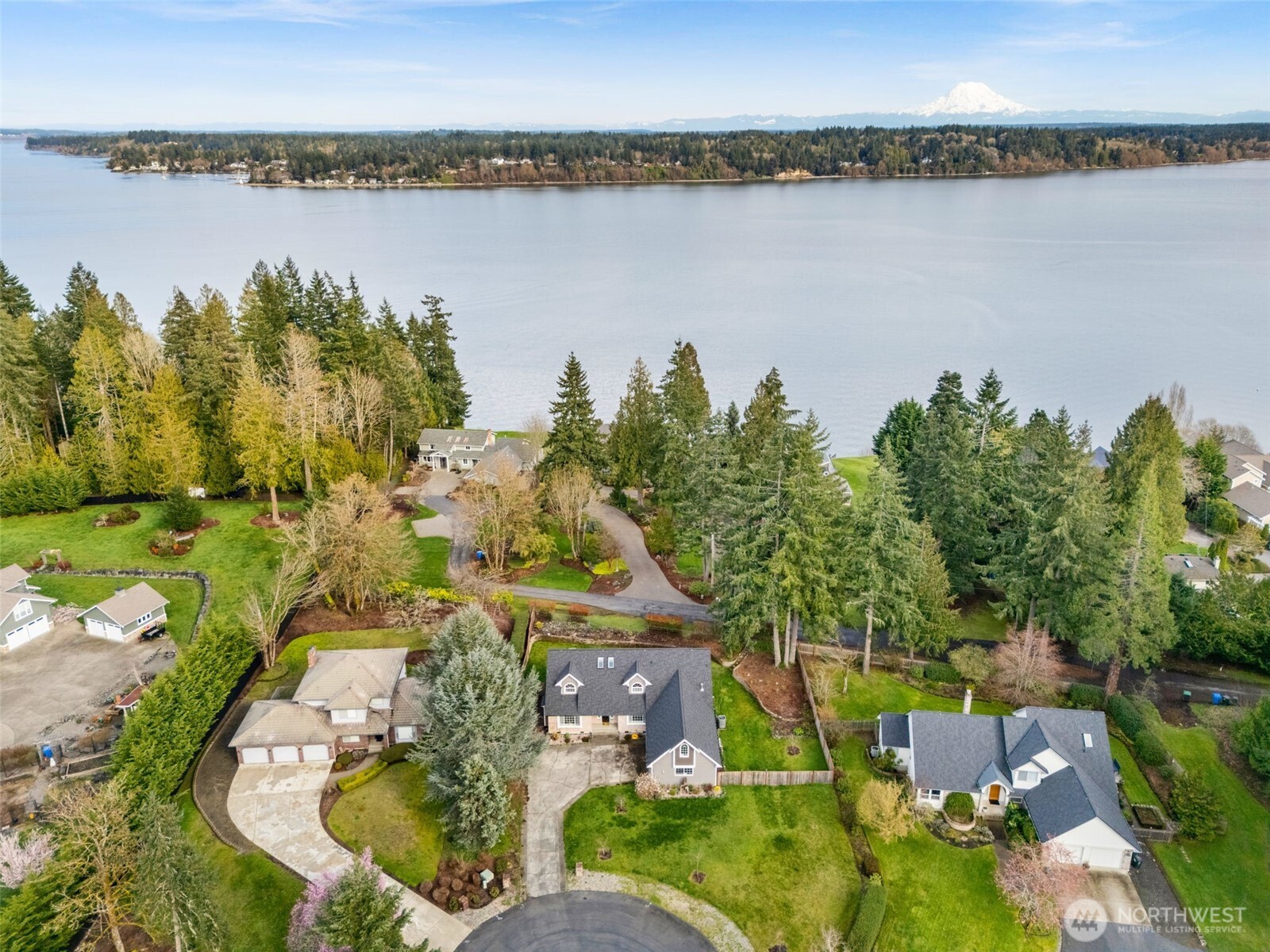 2308 Windjammer Court NW, Olympia, WA 98502