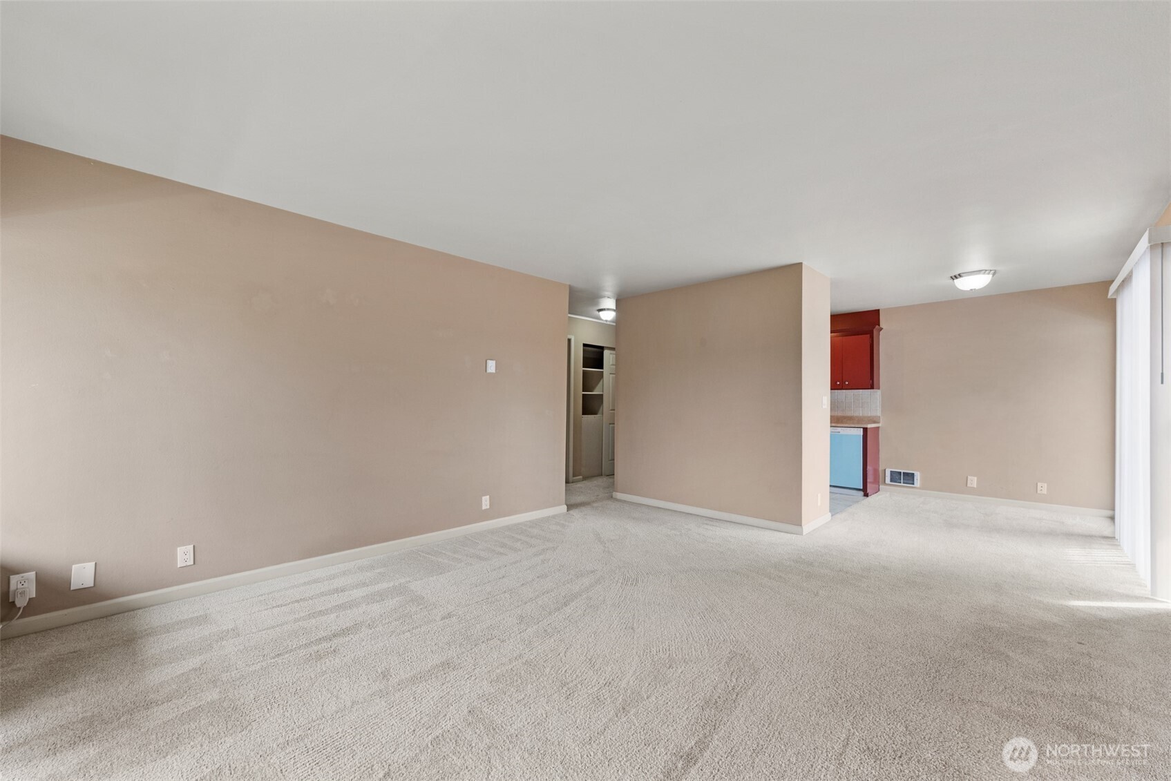812 100th Avenue NE #202, Bellevue, WA 98004