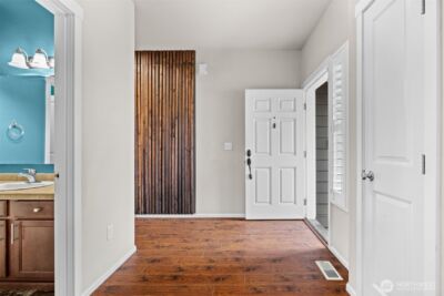 4521 201st Street E, Spanaway, WA 98387-4142 - Photo 4