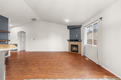 4521 201st Street E, Spanaway, WA 98387-4142 - Photo 6