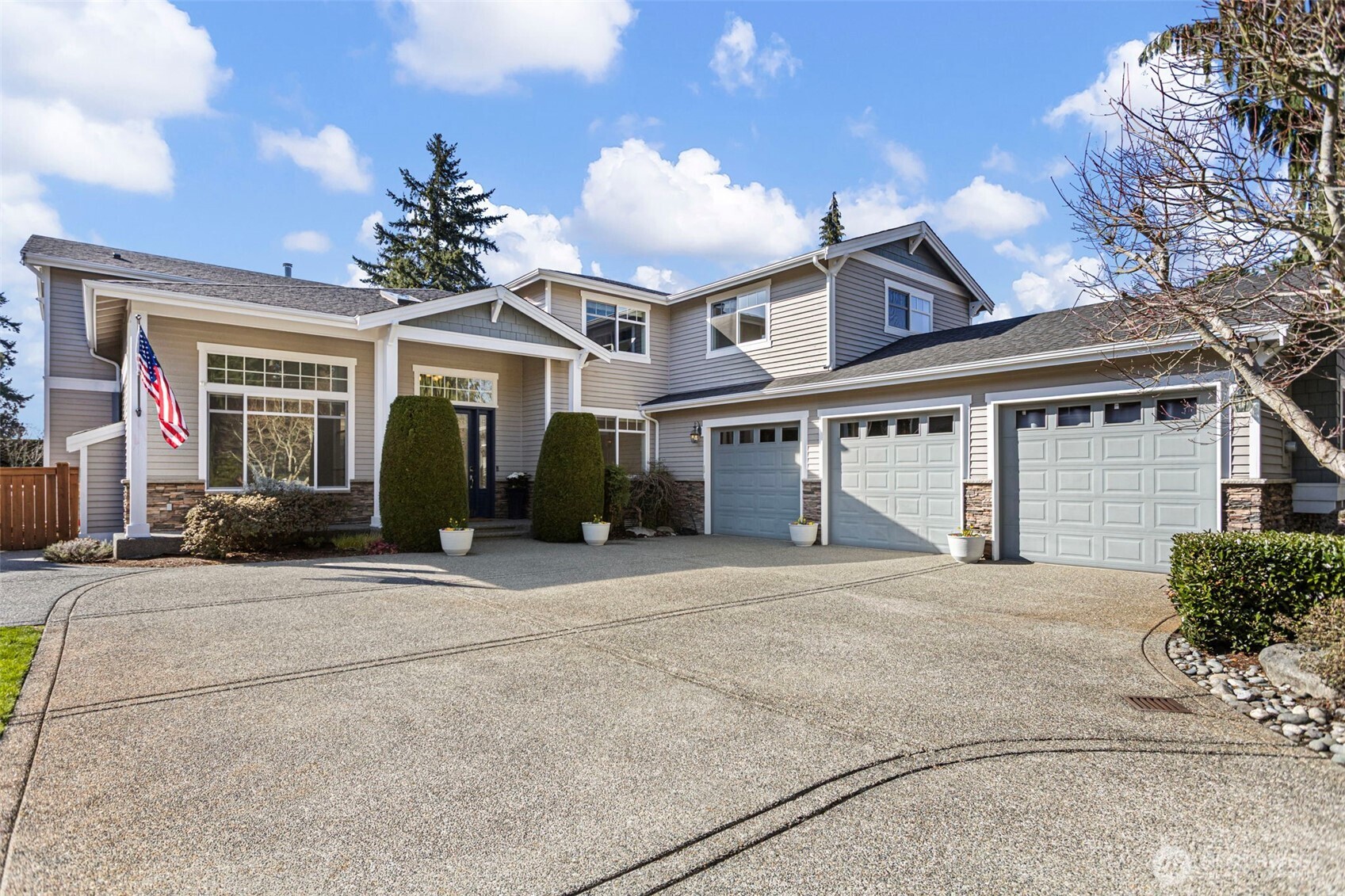 20212 Maplewood Drive , Edmonds, WA 98026