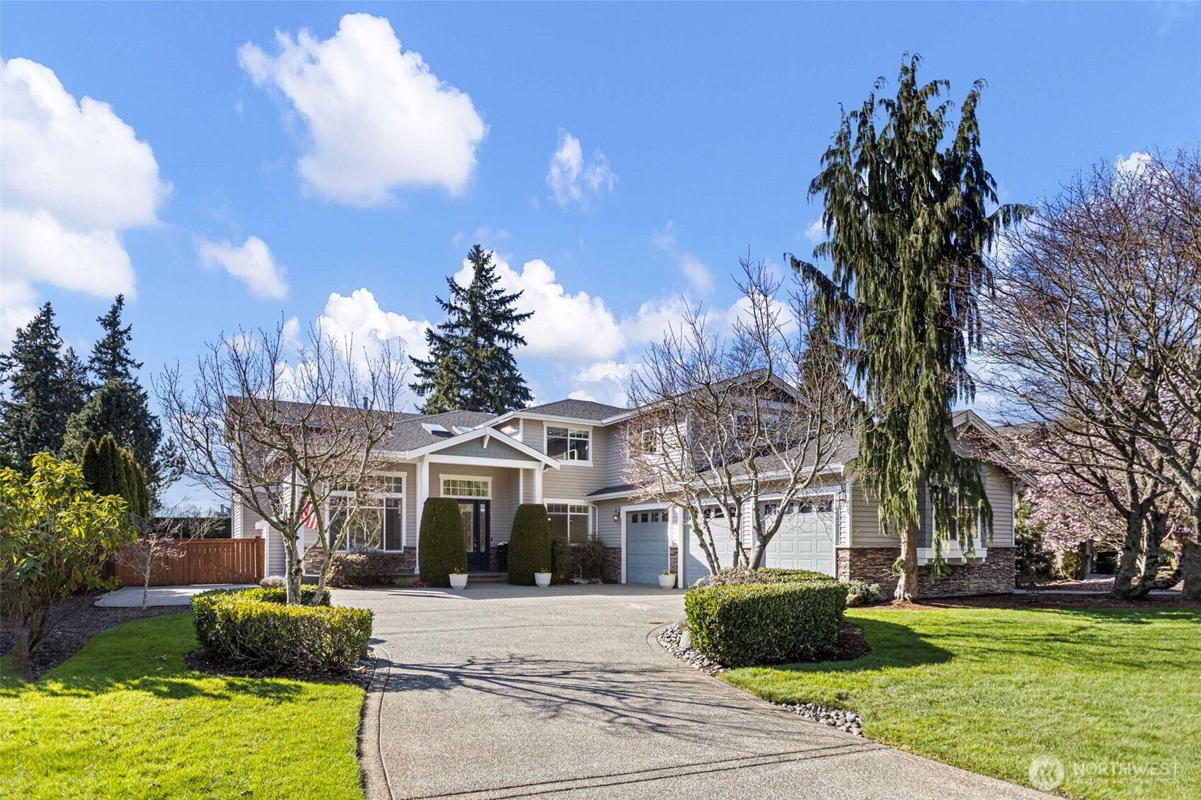 20212 Maplewood Drive , Edmonds, WA 98026
