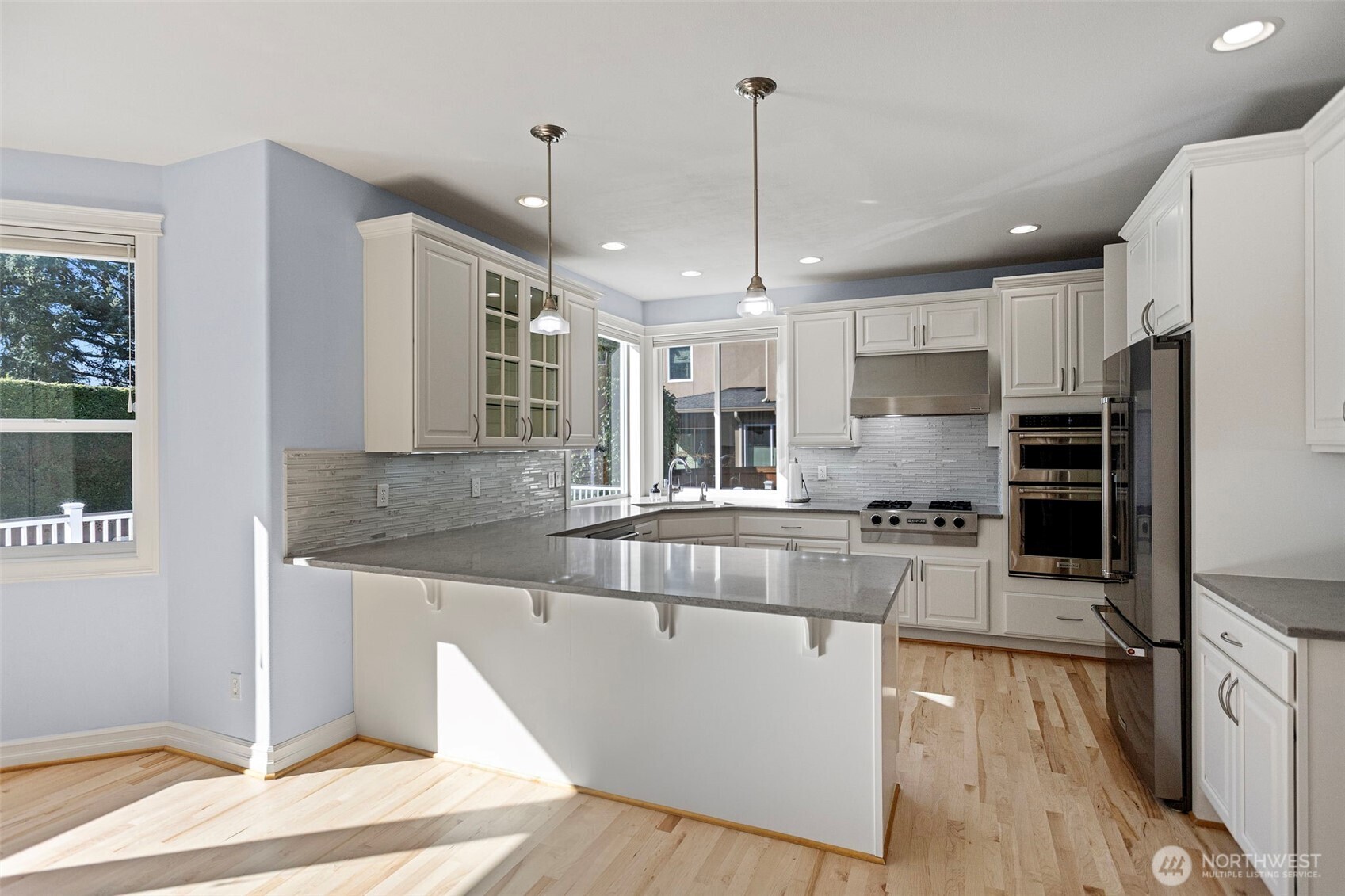 20212 Maplewood Drive , Edmonds, WA 98026