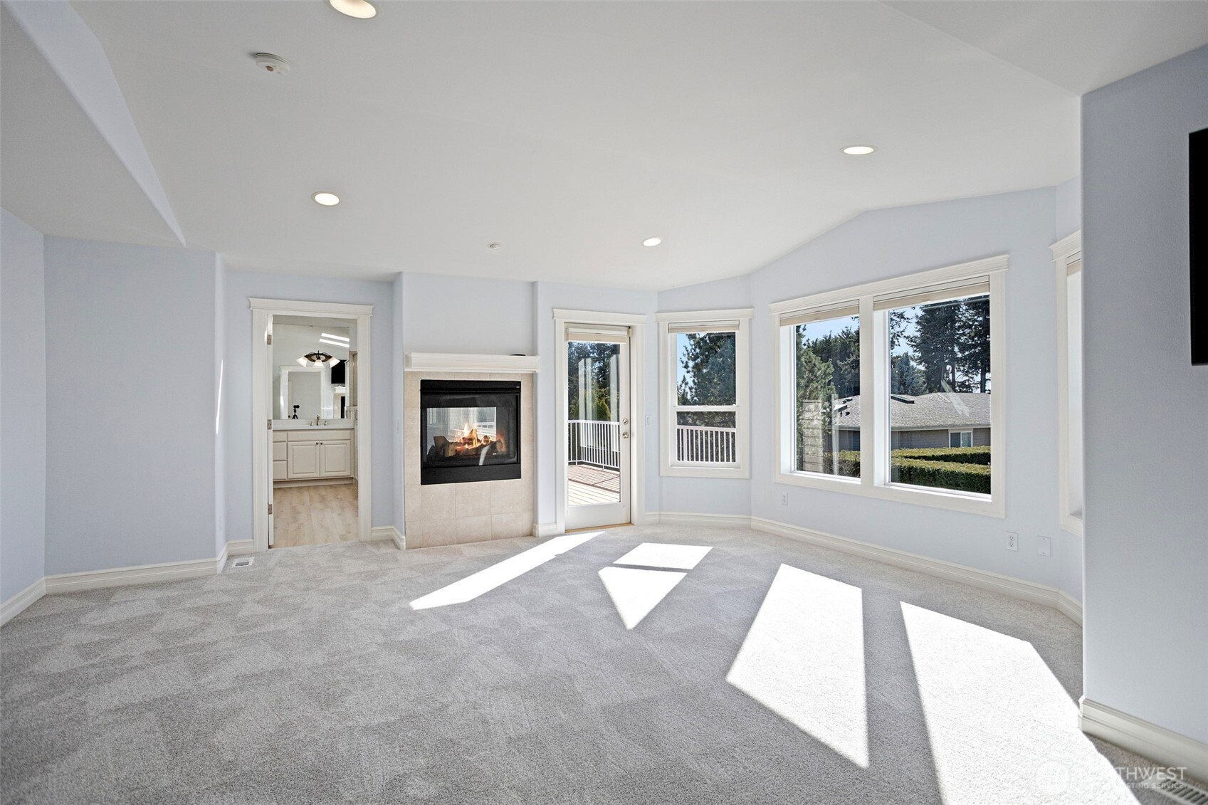 20212 Maplewood Drive , Edmonds, WA 98026