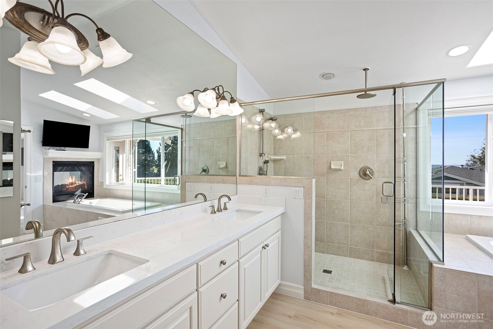 20212 Maplewood Drive , Edmonds, WA 98026