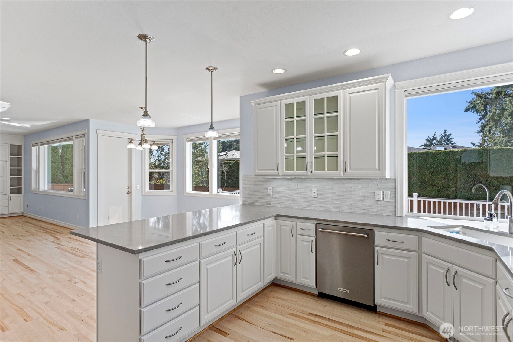 20212 Maplewood Drive , Edmonds, WA 98026