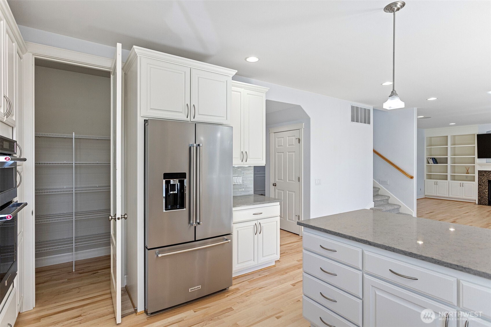 20212 Maplewood Drive , Edmonds, WA 98026