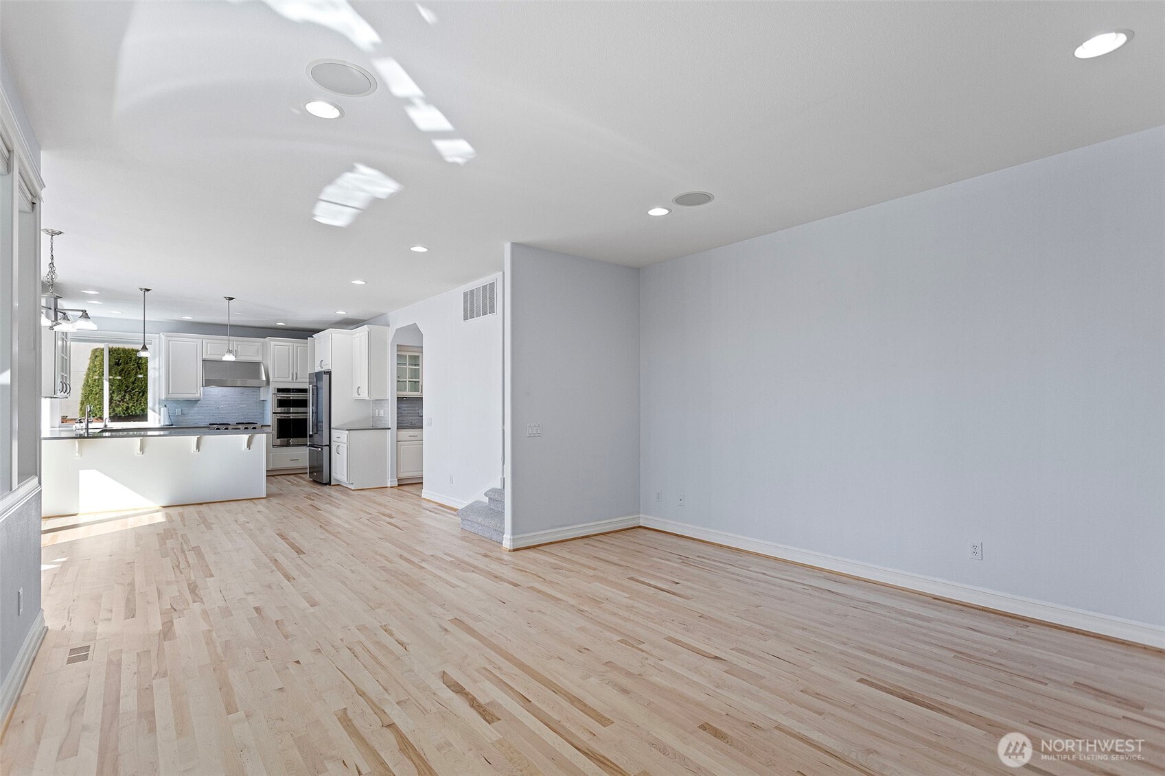 20212 Maplewood Drive , Edmonds, WA 98026