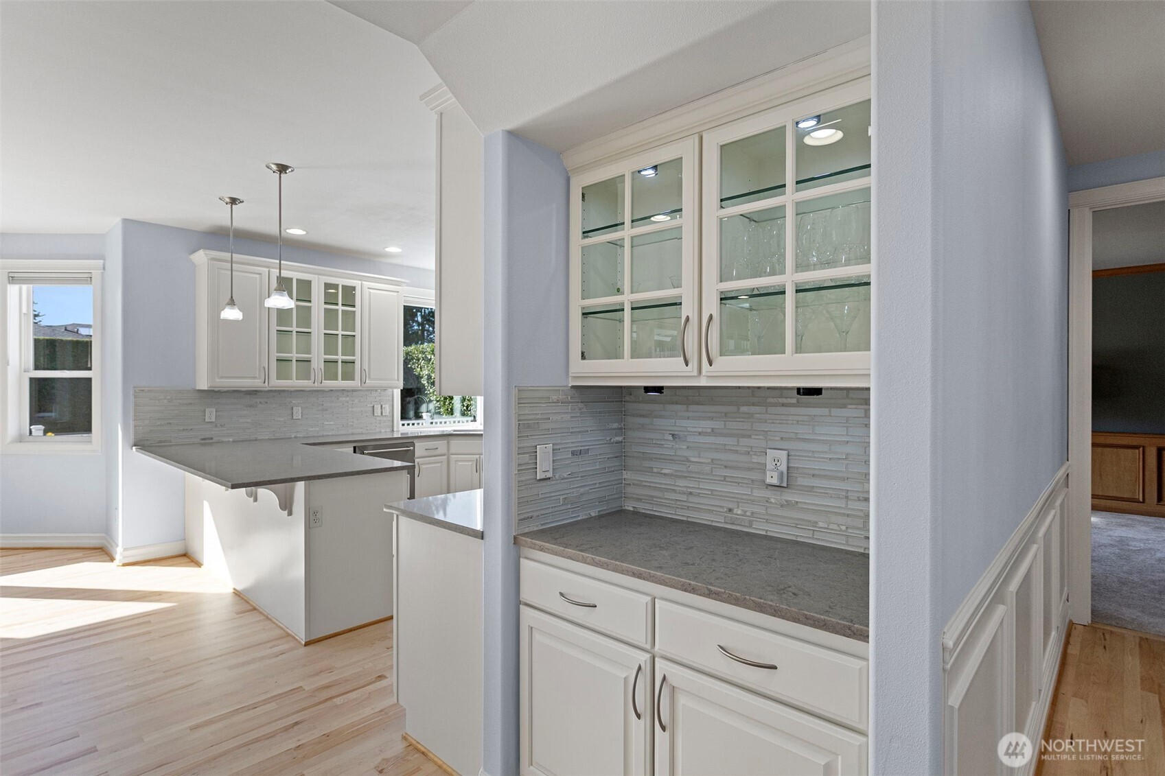 20212 Maplewood Drive , Edmonds, WA 98026