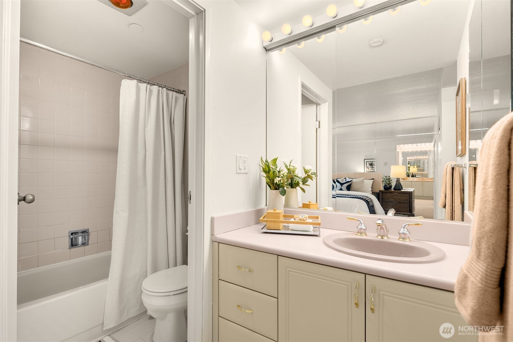 1101 Seneca Street #1101, Seattle, WA 98101