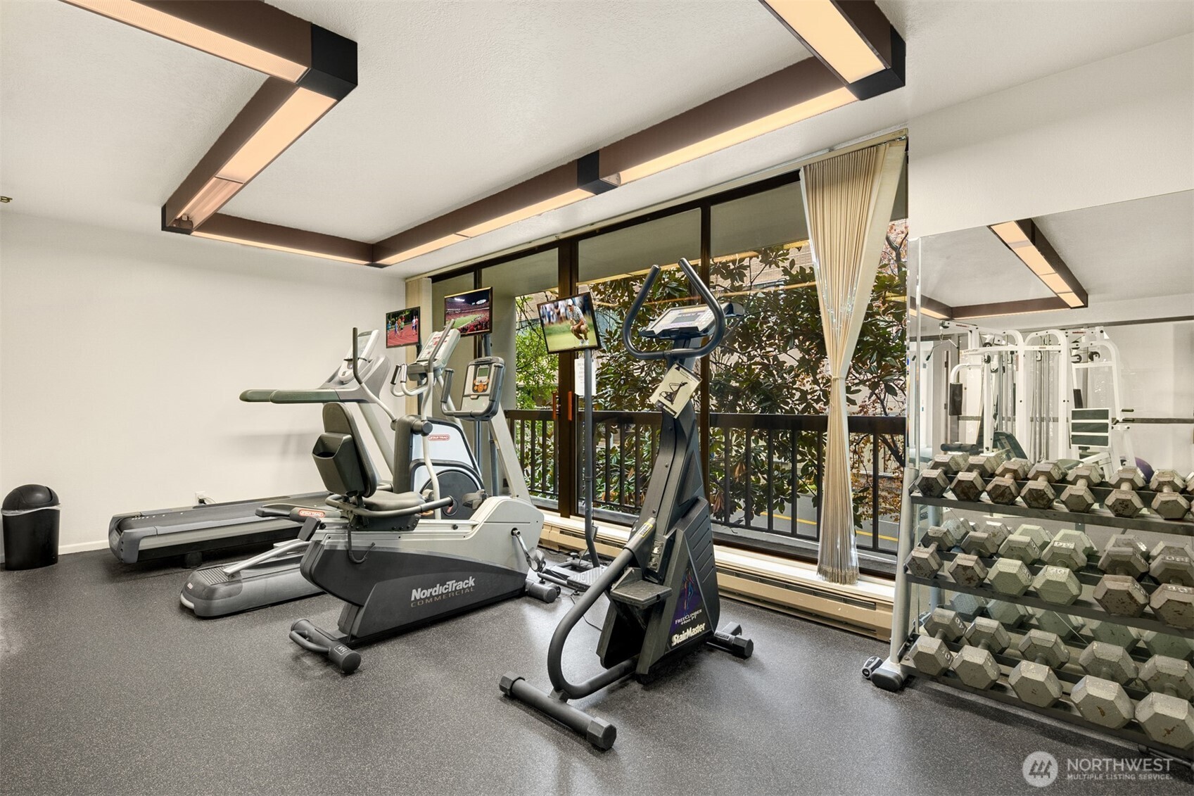 1101 Seneca Street #1101, Seattle, WA 98101