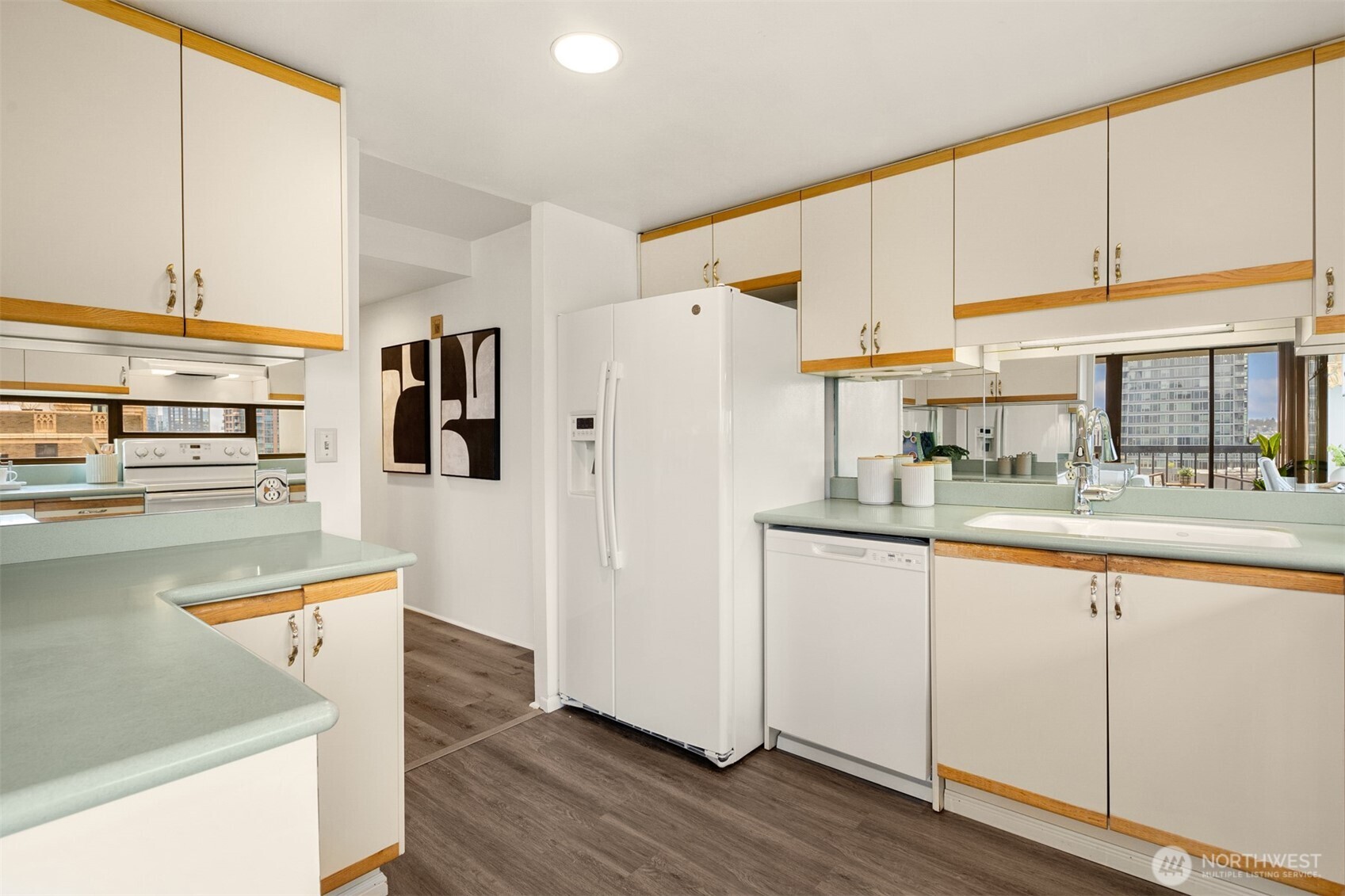 1101 Seneca Street #1101, Seattle, WA 98101