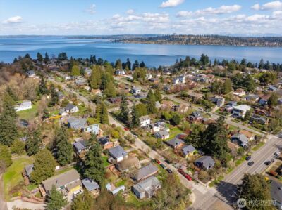 4225 46th Avenue S, Seattle, WA 98118 - Photo 1