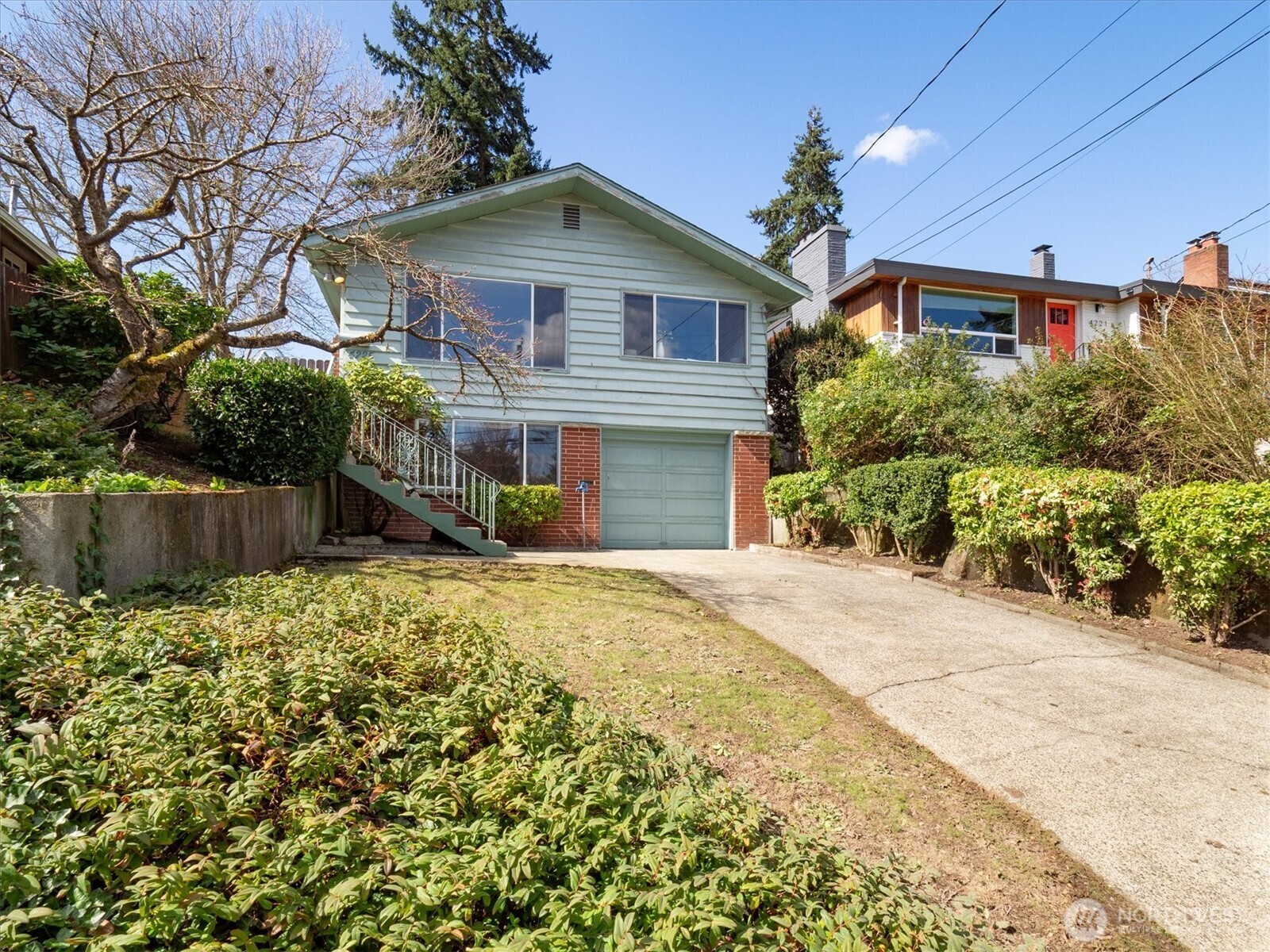 4225 46th Avenue S, Seattle, WA 98118