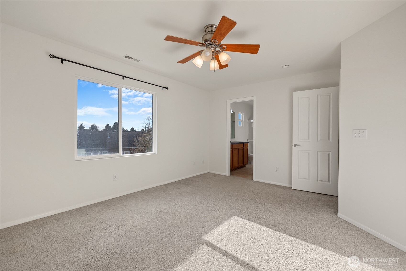 7240 287th Street NW, Stanwood, WA 98292