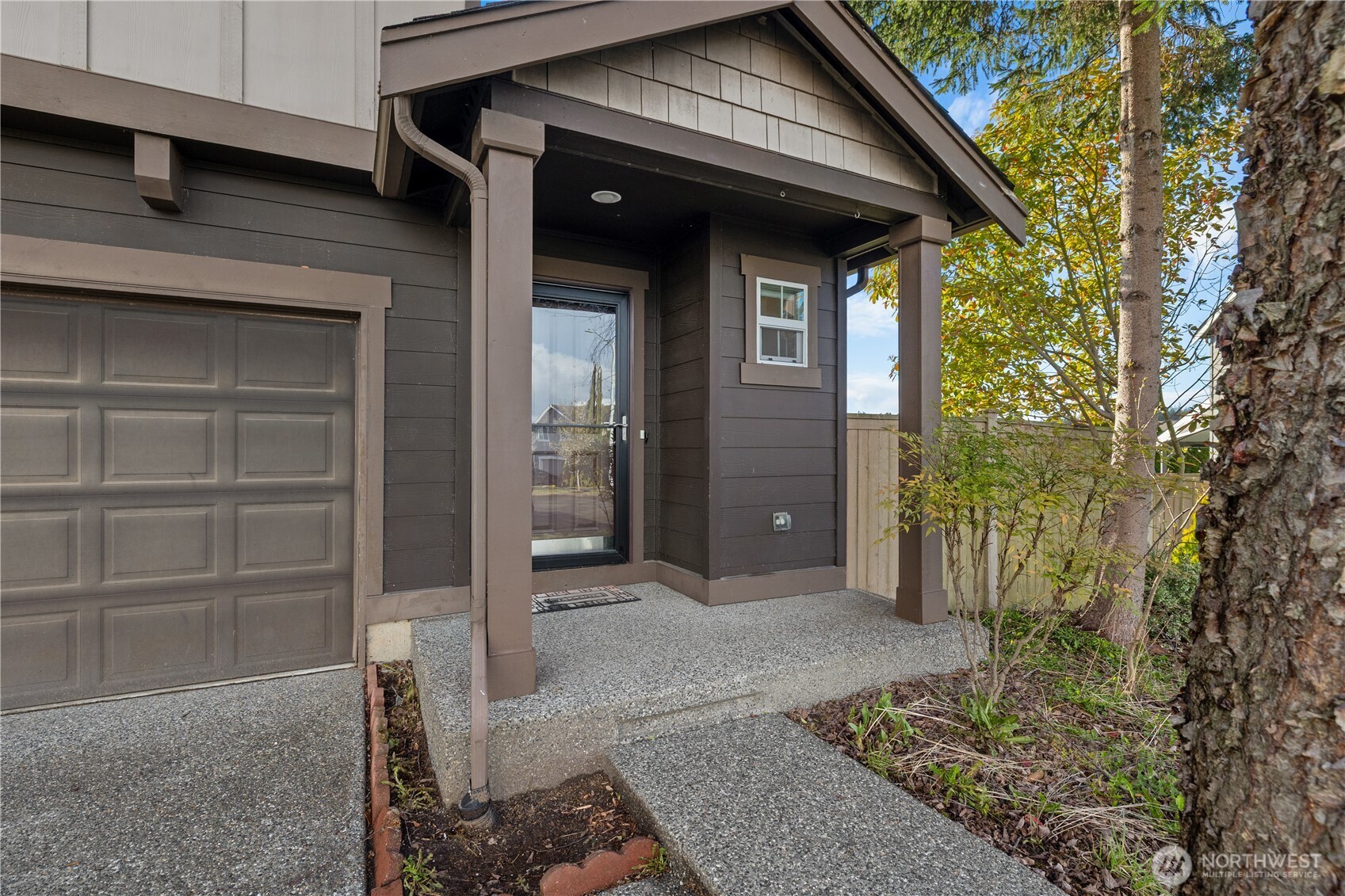 7240 287th Street NW, Stanwood, WA 98292