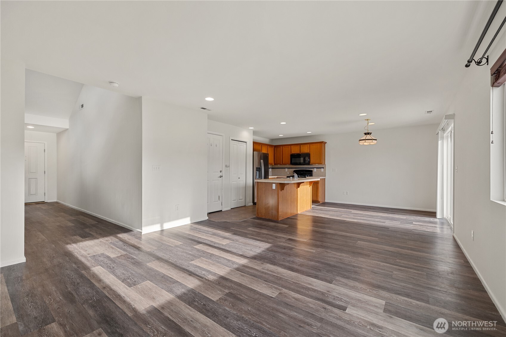 7240 287th Street NW, Stanwood, WA 98292