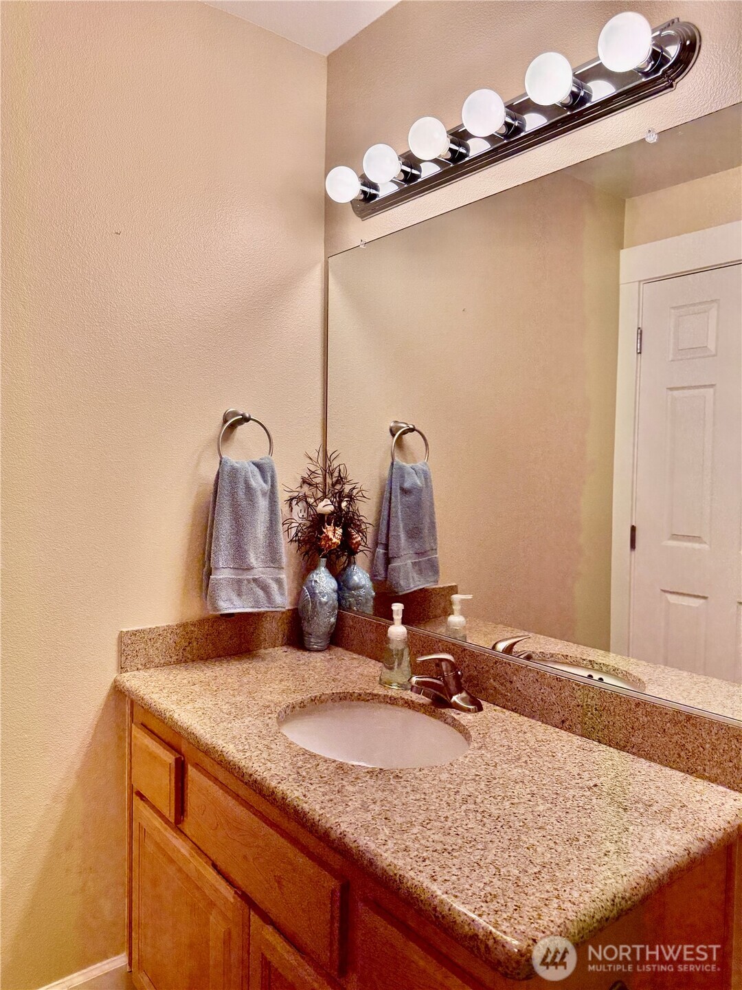 2815 Willows Road #230, Seaview, WA 98644