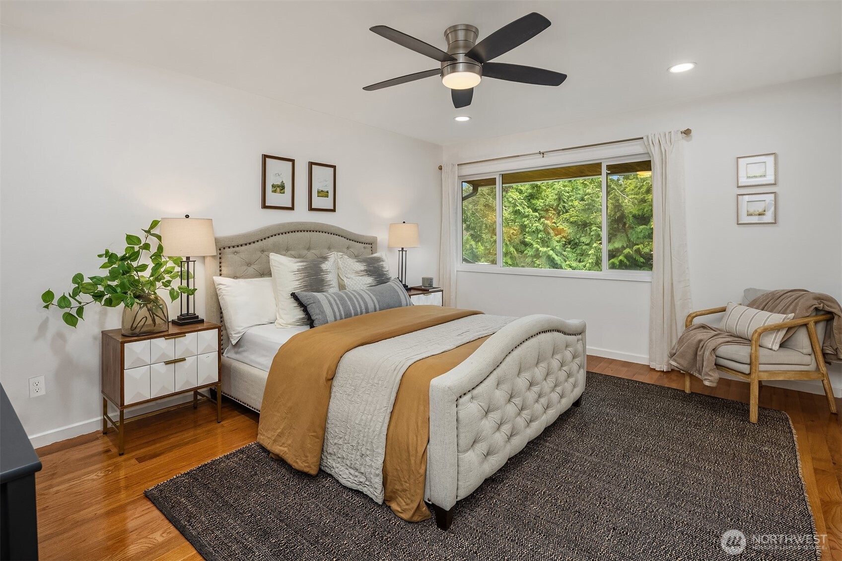 1609 217th Place NE, Sammamish, WA 98074-4111