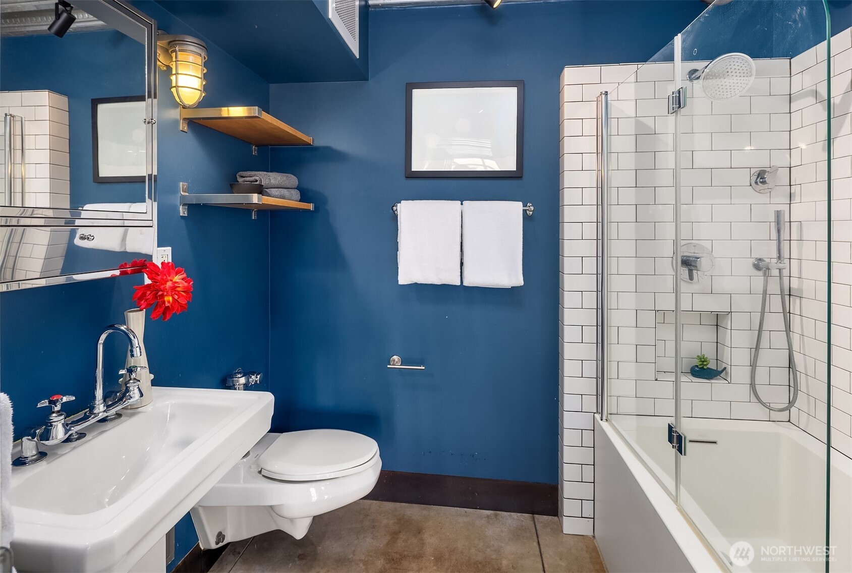 1310 E Union Street #401, Seattle, WA 98122-4197
