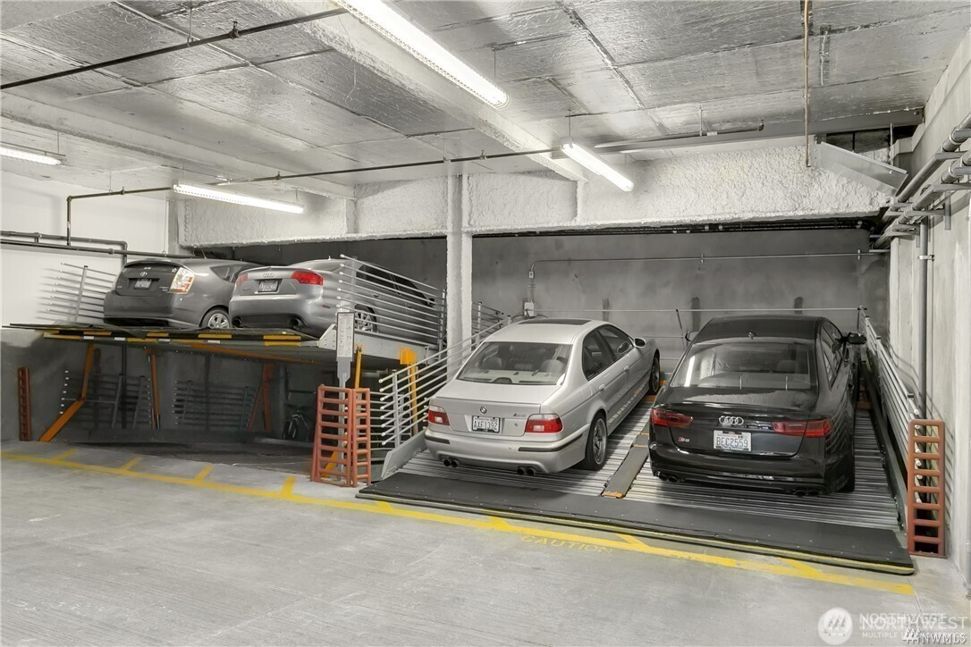 1310 E Union Street #401, Seattle, WA 98122-4197