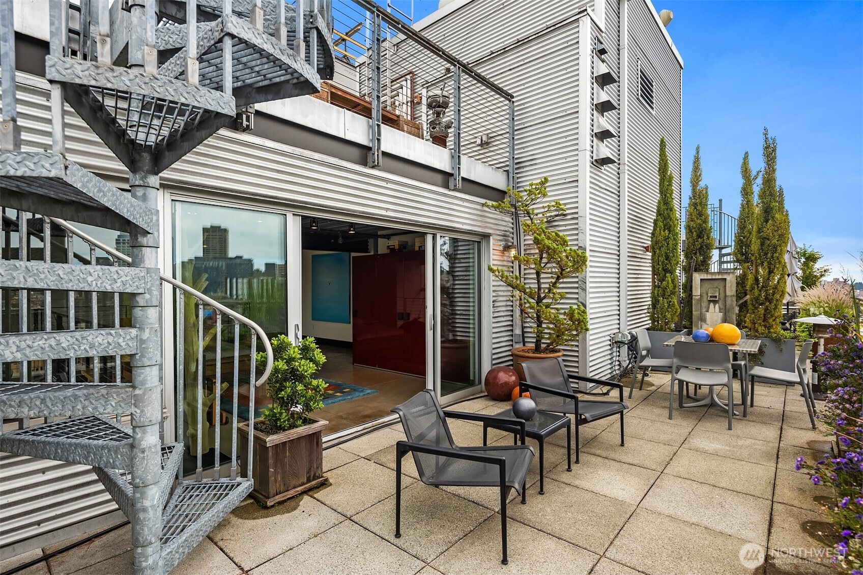 1310 E Union Street #501, Seattle, WA 98122-4197