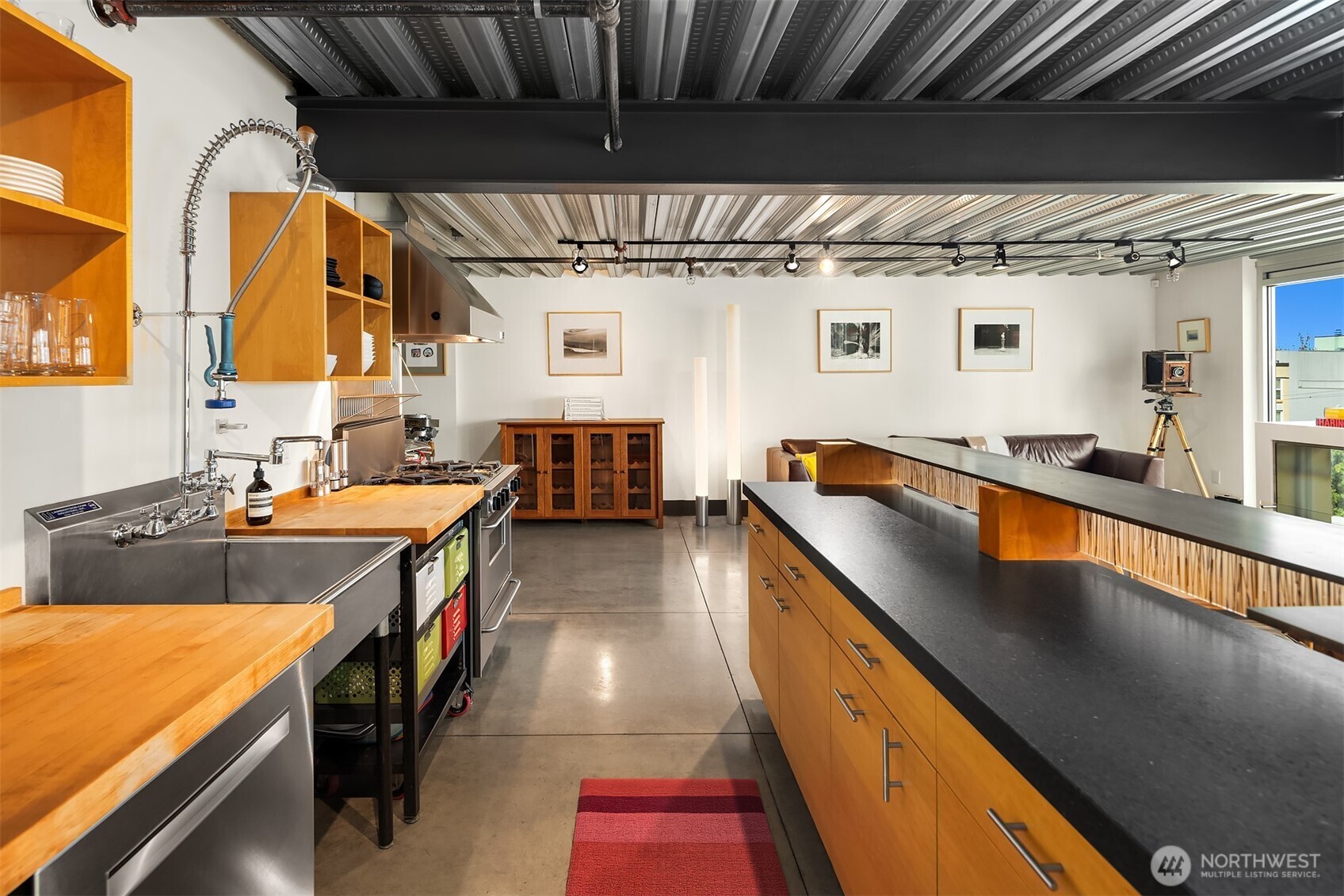 1310 E Union Street #501, Seattle, WA 98122-4197