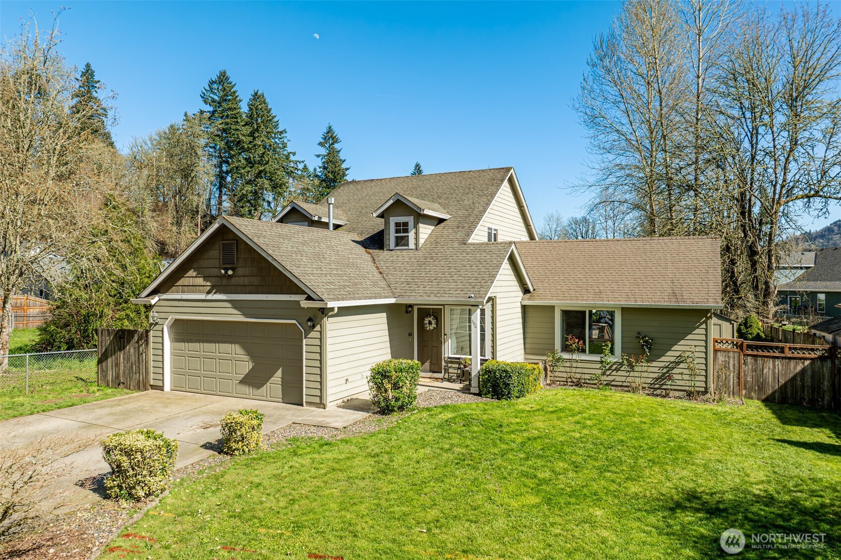 590 Gun Club Road , Woodland, WA 98674