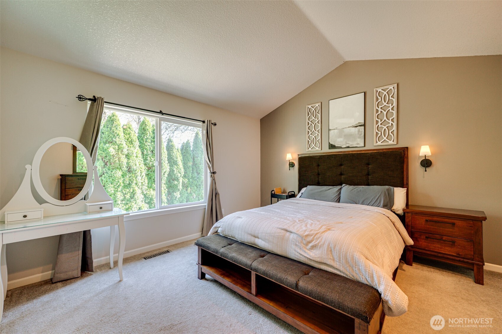 590 Gun Club Road , Woodland, WA 98674