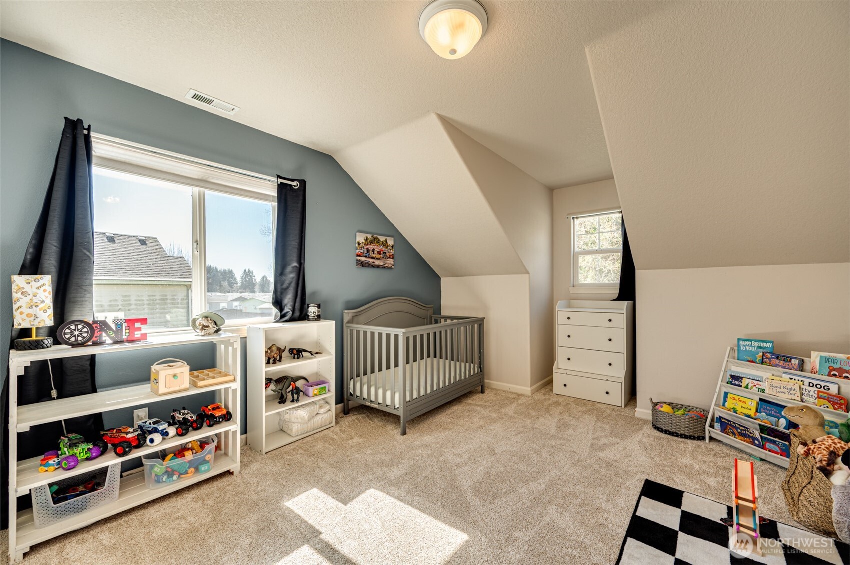 590 Gun Club Road , Woodland, WA 98674