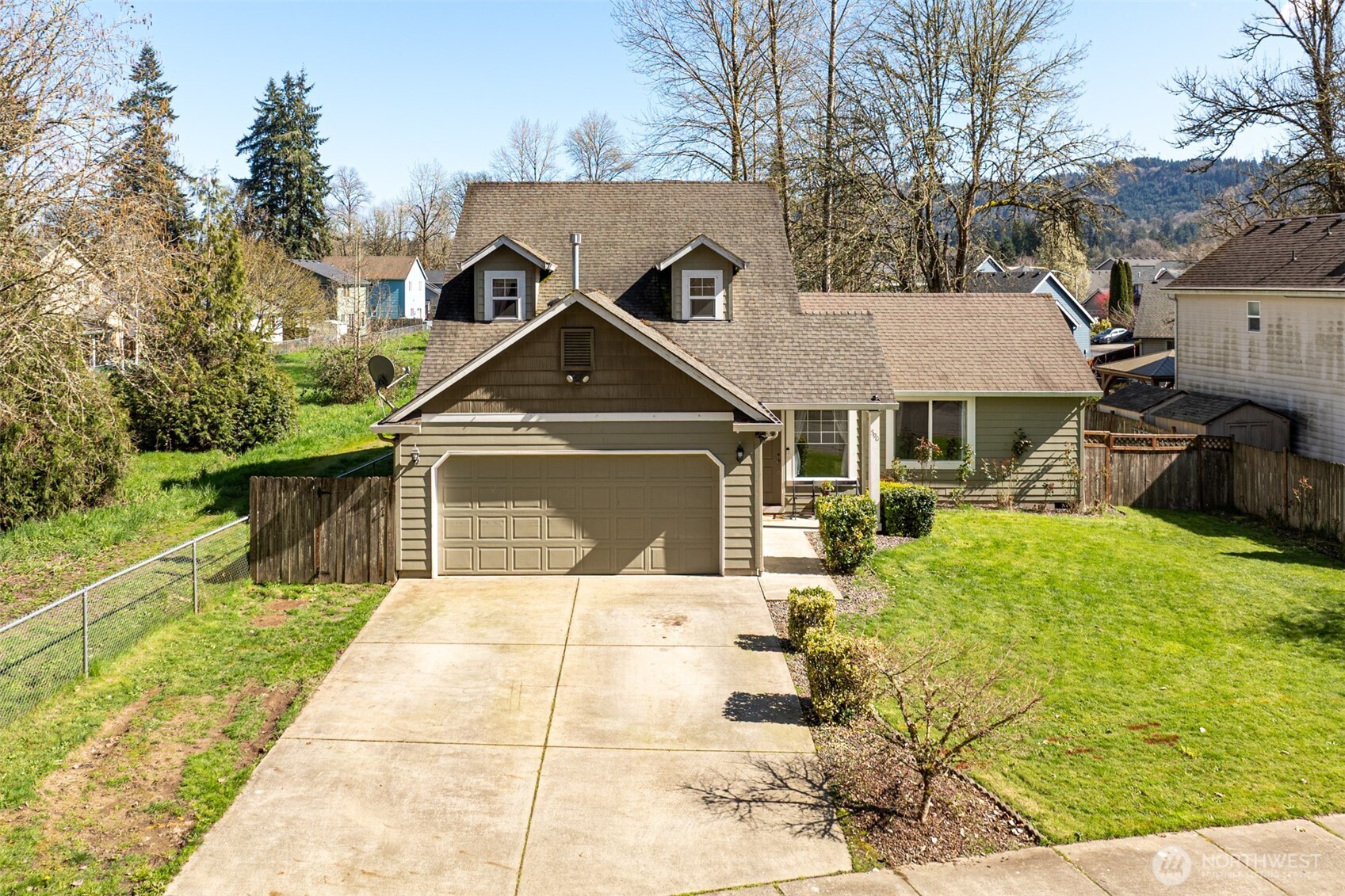 590 Gun Club Road , Woodland, WA 98674