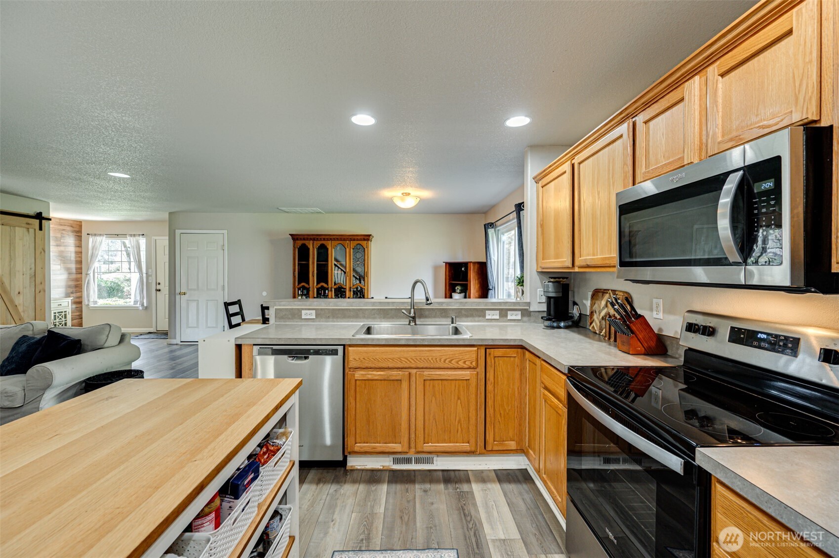 590 Gun Club Road , Woodland, WA 98674