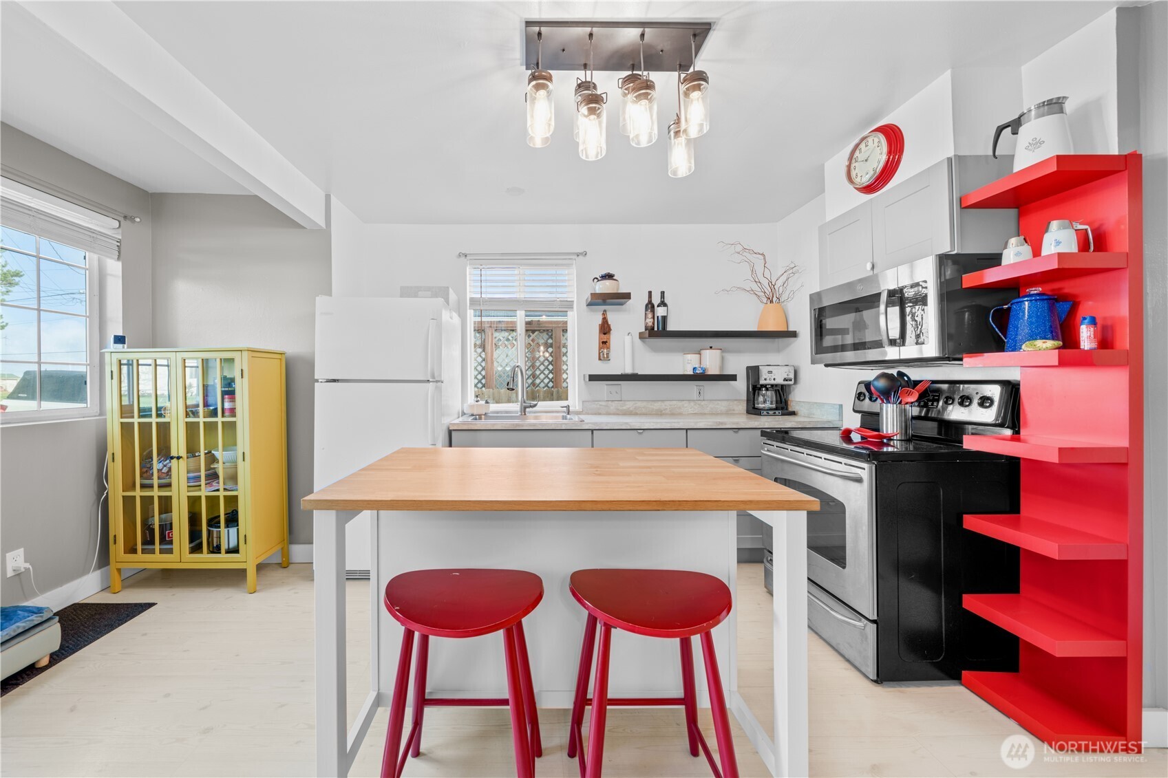 3022 270th Street , Ocean Park, WA 98640