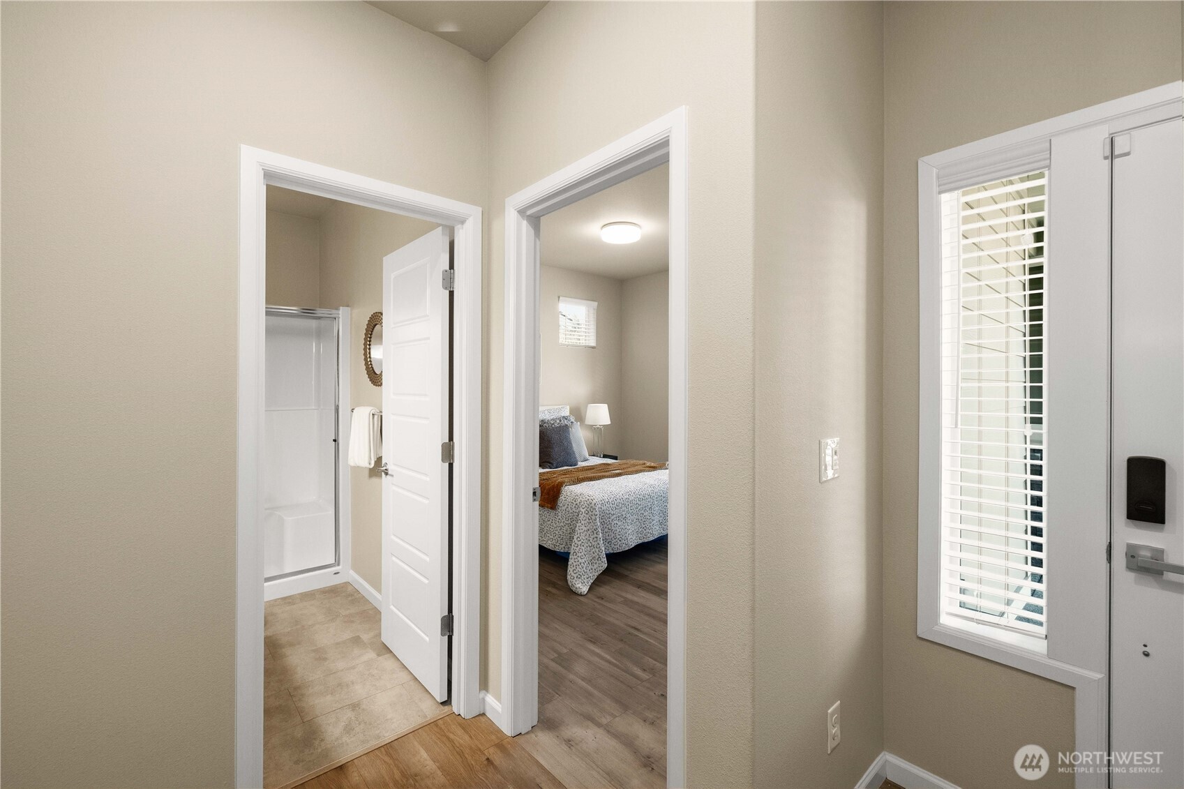 32988 SE Stevens Street , Black Diamond, WA 98010-5020