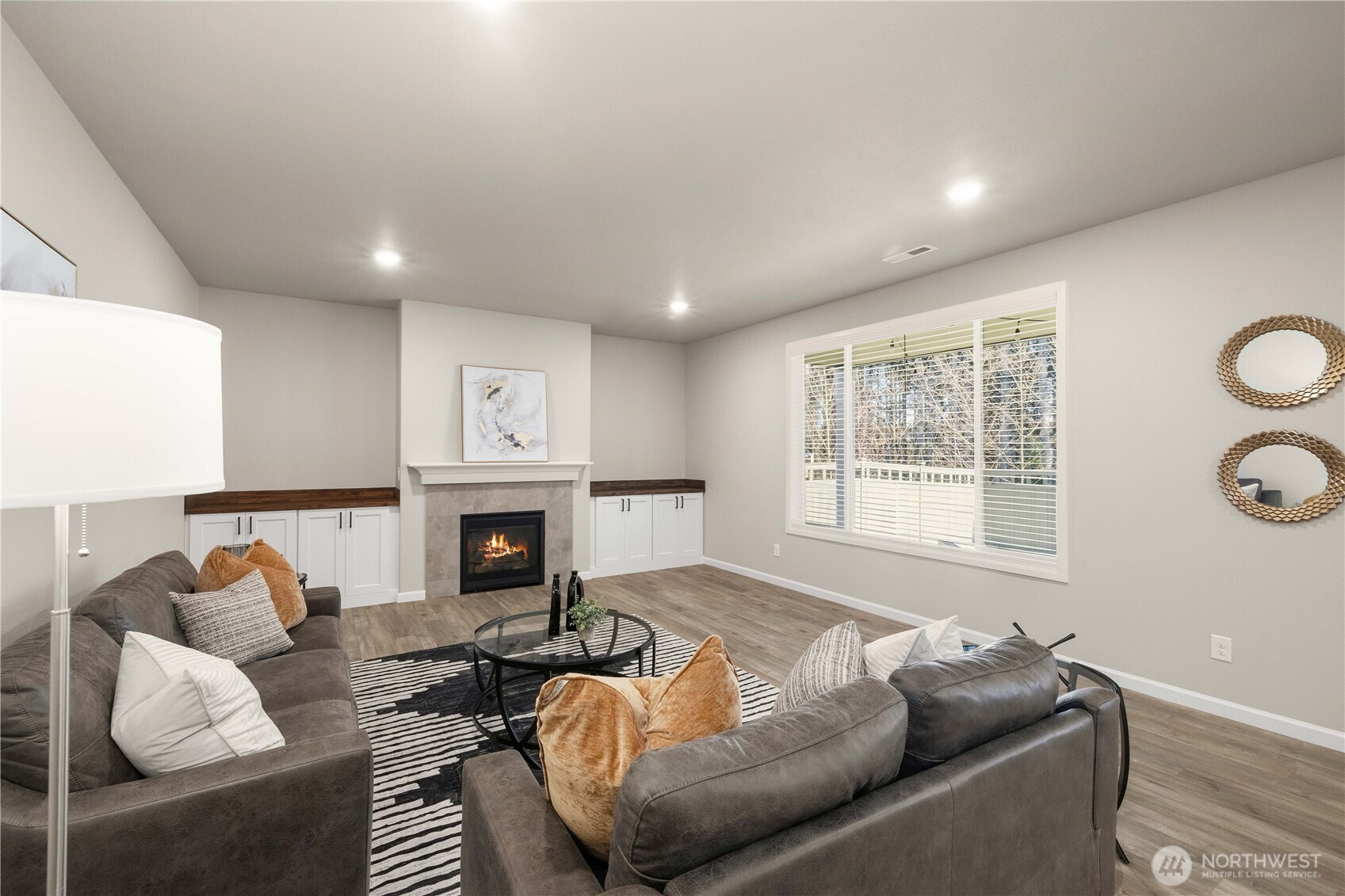 32988 SE Stevens Street , Black Diamond, WA 98010-5020