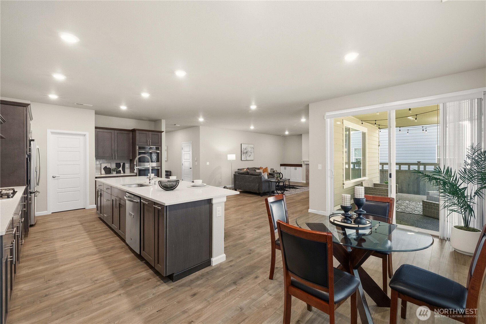 32988 SE Stevens Street , Black Diamond, WA 98010-5020