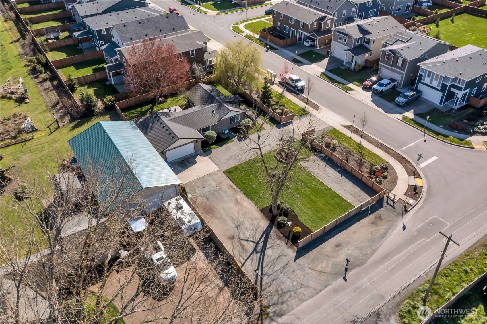 2618 16th Avenue NW, Puyallup, WA 98371