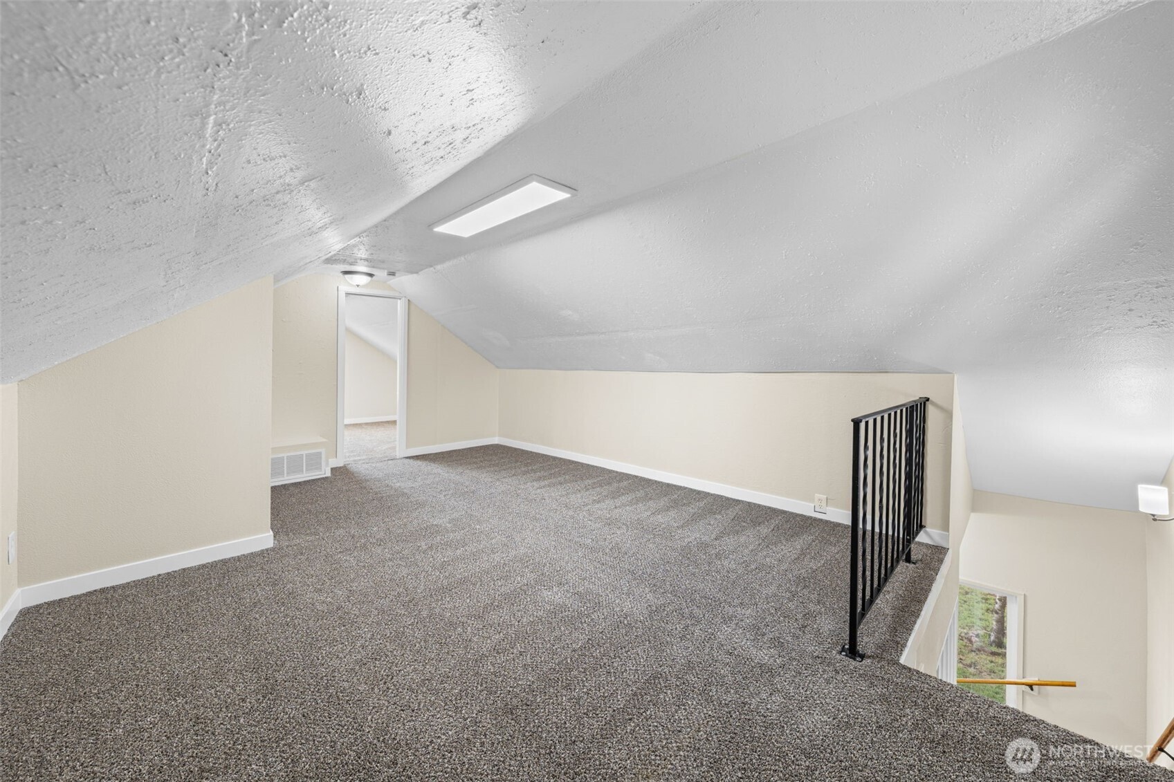 4323 S Lawrence Street , Tacoma, WA 98409