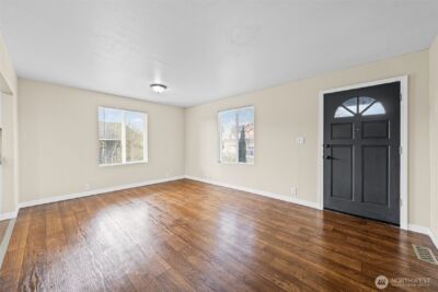 4323 S Lawrence Street , Tacoma, WA 98409 - Photo 2