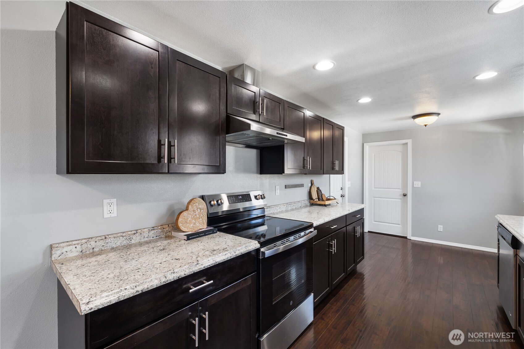 3301 S. 70th St. , Tacoma, WA 98409