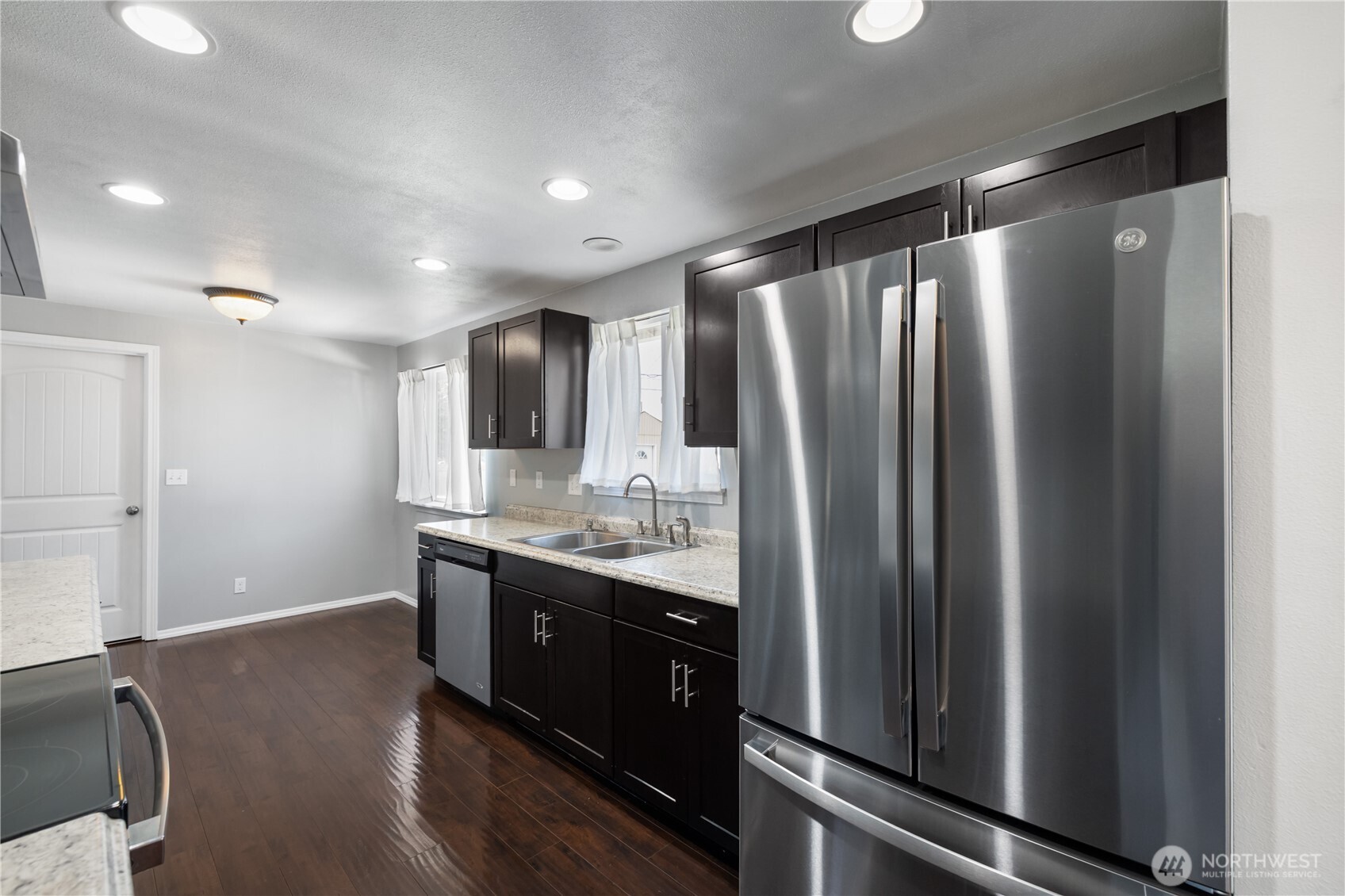 3301 S. 70th St. , Tacoma, WA 98409