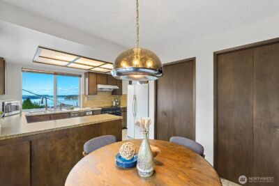 9928 64th Avenue S, Seattle, WA 98118 - Photo 13