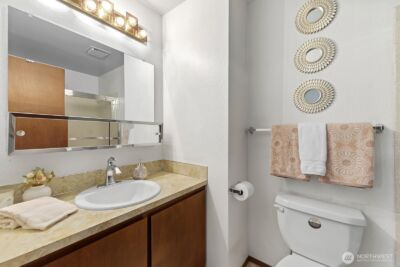 9928 64th Avenue S, Seattle, WA 98118 - Photo 20