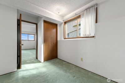 9928 64th Avenue S, Seattle, WA 98118 - Photo 24